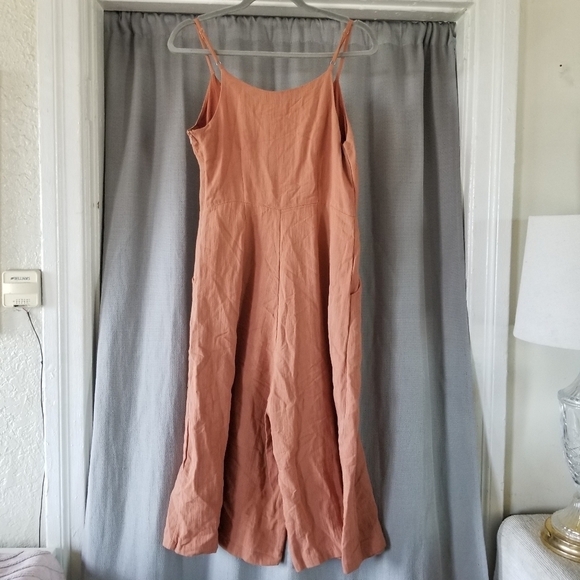 Everly | Cropped Jumpsuit - Picture 2 of 9